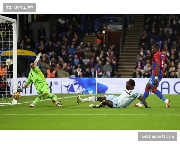 伤停补时阶段，图卢兹凭借角球机会头球绝平雷恩